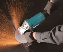 Úhlová bruska s rozběhem 230mm, 2700W, Makita GA9081 (2)