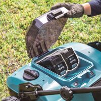 Aku vertikutátor 38cm Li-ion XGT 40V, Makita UV001GZ, bez aku (5)