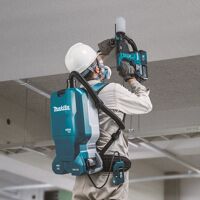 Aku kladivo s výměnným sklíčidlem Makita HR002GM202 a AWS Li-ion XGT 40V/4,0Ah (1)