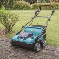 Aku vertikutátor 38cm Li-ion XGT 40V, Makita UV001GZ, bez aku (1)